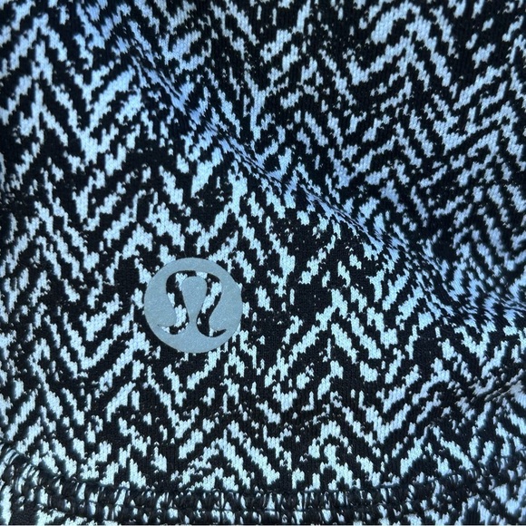 Lululemon Runderful Long Sleeve Athletic Pullover Top | Size 10 - Picture 8 of 10